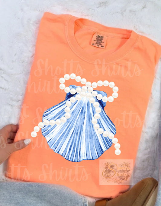 Pearl and Shell Coquette